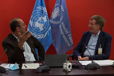 Alex Marianelli, Director of the Supply Chain Division, United Nations World Food Programme (left), and Dr. Chris Nelson, President and CEO, Kemin Industries (right), met at the World Food Programme's global headquarters in Rome this week.

Photo credit: WFP/Rein Skullerud