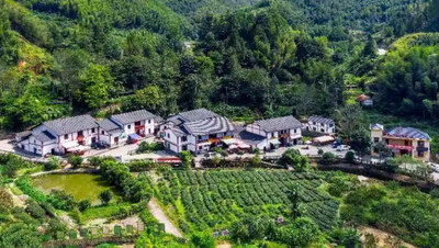 Shenshan village boasts rich revolutionary legacies and a sound ecological environment. [Photo provided to chinadaily.com.cn]
