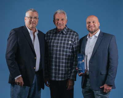 From left to right: Winners at the Samsara Beyond Conference 2022. David Bowe, President of Chalk Mountain, 4-time Superbowl Champion quarterback, Joe Montana, and David Serach, Director of Safety at Chalk Mountain.