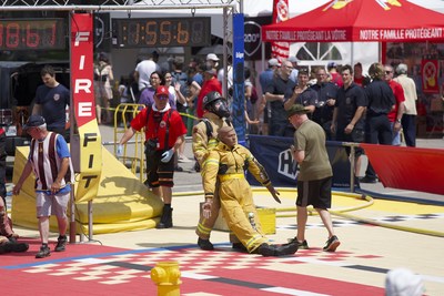 The firefighter delegations from all across Quebec at the Montreal Firefighters Family Rendezvous and the FIREFIT Challenge spared no effort to make this spectacular event a vibrant success. (CNW Group/Association des pompiers de Montréal)