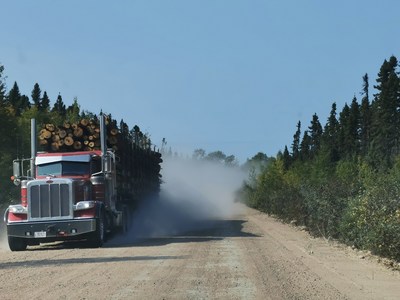 Transport forestier : enjeux de quitude et de scurit (Mauricie) (Groupe CNW/Fdration des pourvoiries du Qubec (FPQ))