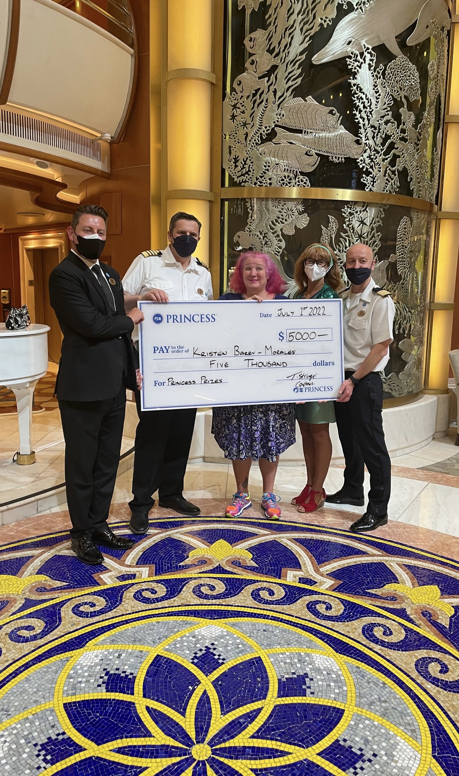 Guests onboard Caribbean Princess win $5,000 through Princess Prizes' end-of-cruise drawing (Image - July 2022)