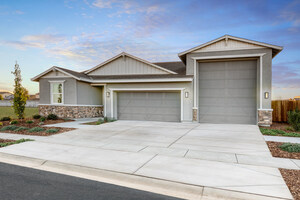New Richmond American Community Now Selling in Roseville