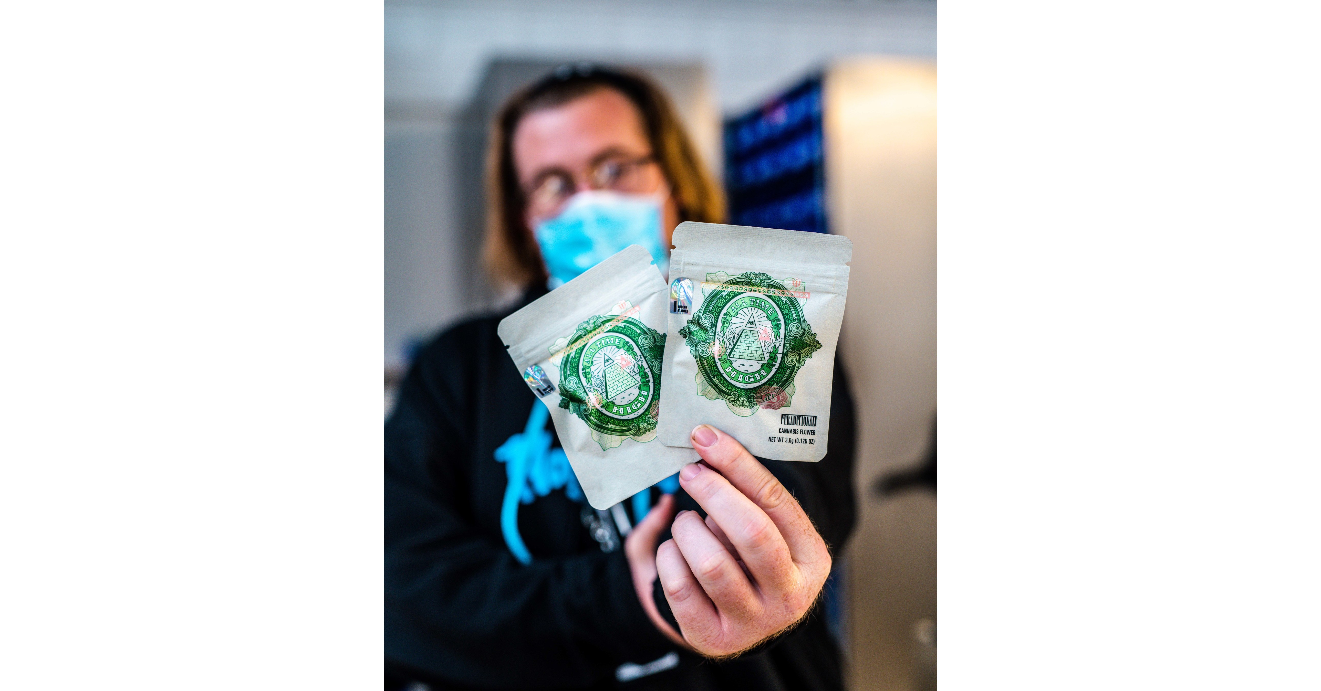 CANNABIS COMPANY COOKIES CELEBRATES THE OPENING OF FIRST DISPENSARY IN  MISSOURI