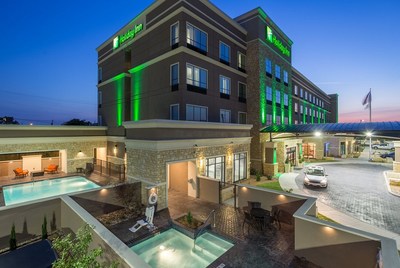 Mag Mile Capital Completes $7.4 Million Loan for Holiday Inn Express in Thriving Texas College Town of San Marcos