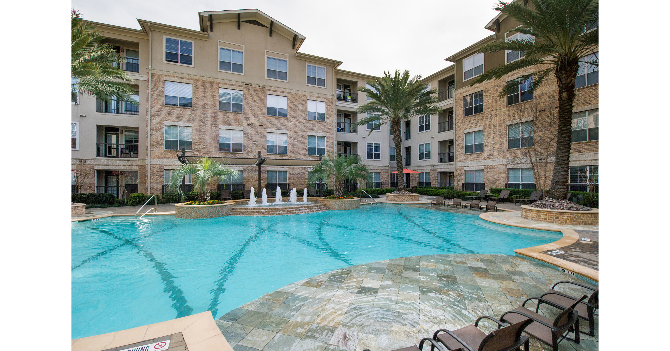 Walker & Dunlop Completes Sale and Financing for Apartments in Prime Houston Neighborhood