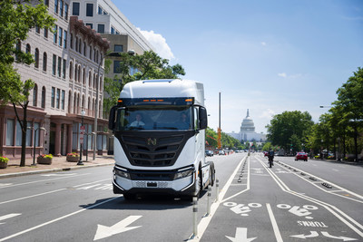 The zero-emission Class 8 Nikola Tre battery-electric vehicle (BEV) drove down Pennsylvania Avenue in Washington D.C. today.  Photo Credit:  Tom Brenner