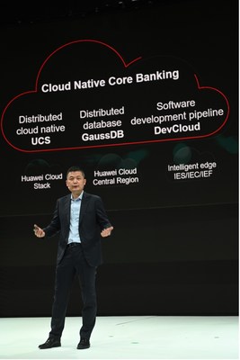 William Dong delivering the speech Huawei Cloud: Everything as a Service for Smart Finance
