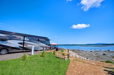 With spectacular views of the ocean, Tripadvisor Hall of Fame inductee Narrows Too Camping Resort overlooks Mt. Desert Island in Bar Harbor, ME. A great place to set up a camping vacation whether guests are looking to get away, go on an adventure or relax with friends and family. With plenty of onsite amenities and activities, the surrounding area offers hiking in Maine’s 47,000-acre Acadia National Park, the historic downtown Bar Harbor, whale watching adventures, coastal kayaking tours and of course, fresh lobster.