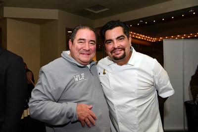 Chefs Emeril Lagasse and Aarón Sánchez