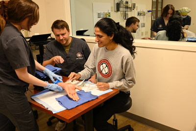 Students in Rosalind Franklin University's Nurse Anesthesia program participate in simulation centers through clinical partnerships similar to what will be offered to students in the new College of Nursing.