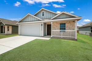 NEW CRESCENT HILLS COMMUNITY BRINGS HIGH-QUALITY LENNAR DESIGN AT AN AFFORDABLE PRICE TO SAN ANTONIO'S LACKLAND AIR FORCE BASE MARKET
