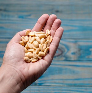 New Research Finds Consumption of Peanuts Supports Weight Loss, Lowers Blood Pressure and Improves Glucose Levels