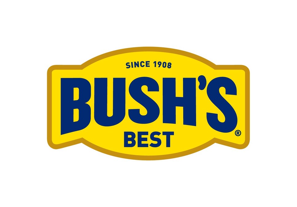 Bush's Beans Spokes-Dog, Duke, Makes History with Debut at Grand Ole Opry - Vimarsana News