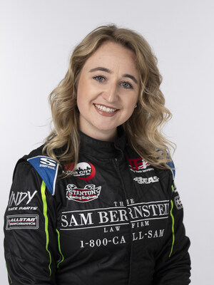 8 Track Entertainment Signs Winning USAC Racecar Driver Taylor Ferns for Management Representation