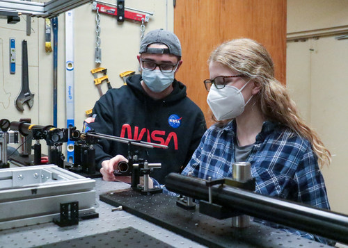 UCF students work on coupling advanced laser spectroscopic instruments with UCF CATER’s HiPER STAR shock tube facility to gather combustion experimental data at engine-relevant conditions.