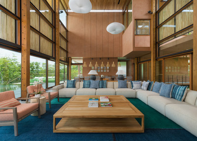 Modern design is a highlight at Casa Las Olas at Four Seasons Resort Costa Rica, with many native woods featured in the open and airy design. Ample windows highlight the incredible tropical setting and scenic views of Peninsula Papagayo.