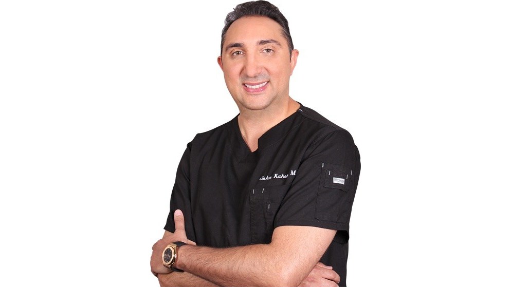 Dr. John Kahen Voted Top Hair Surgeon by Ritz Carlton Experience's Magazine - Vimarsana News