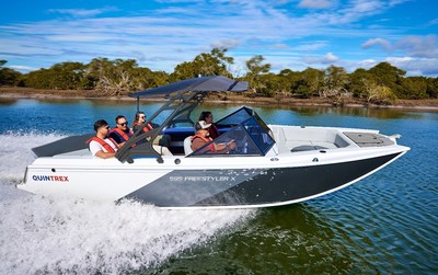 The iconic Quintrex Freestyler has been completely modernized to revolutionize the boating experience and appeal to a wider base of families in Australia.©BRP 2022 (CNW Group/BRP Inc.)