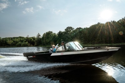 New Alumacraft boats bring ultimate fishing experience with industry leading functionality and versatility. ©BRP 2022 (CNW Group/BRP Inc.)
