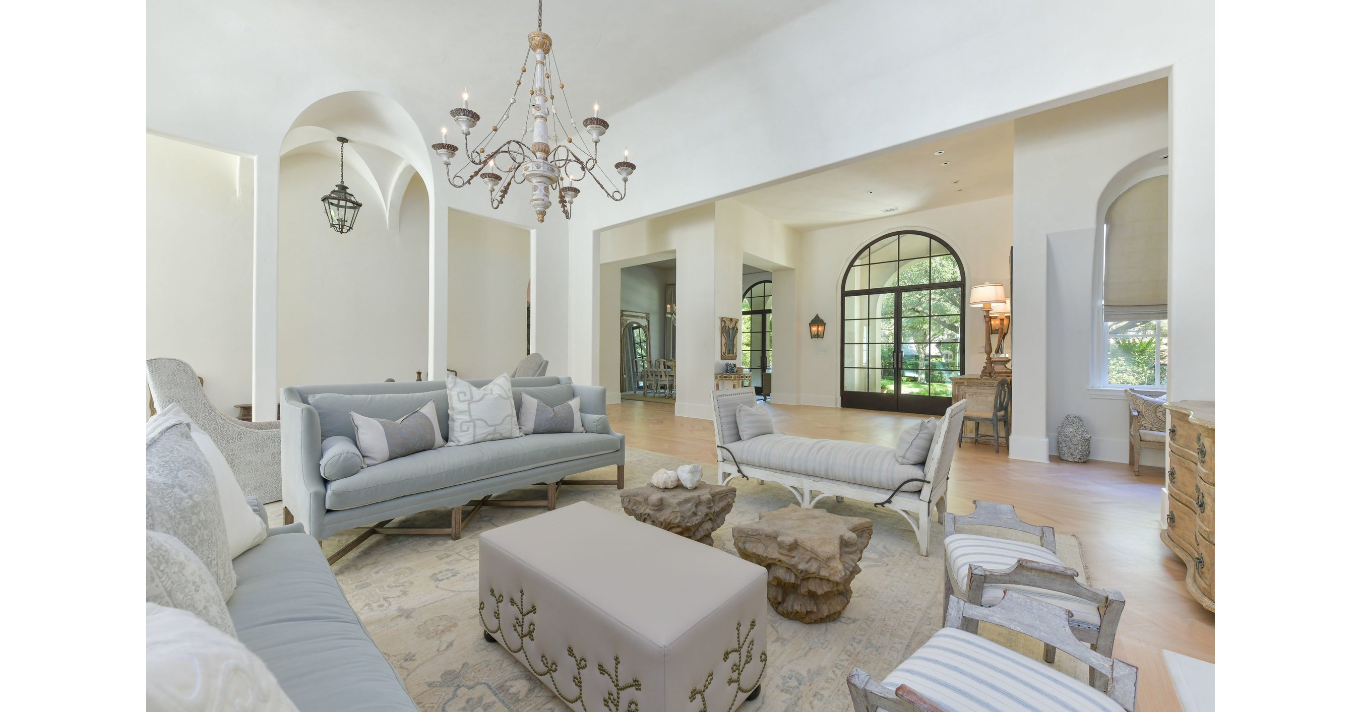 Reimagined home listed by #1 luxury brokerage in Dallas lands story in national magazine for its ‘striking architecture’ and interiors taken ‘in a new direction’