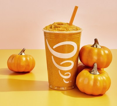 Starting August 16, Jamba is whirling up the return of the fan-favorite Pumpkin Smash smoothie for the perfect fall flavor fix.