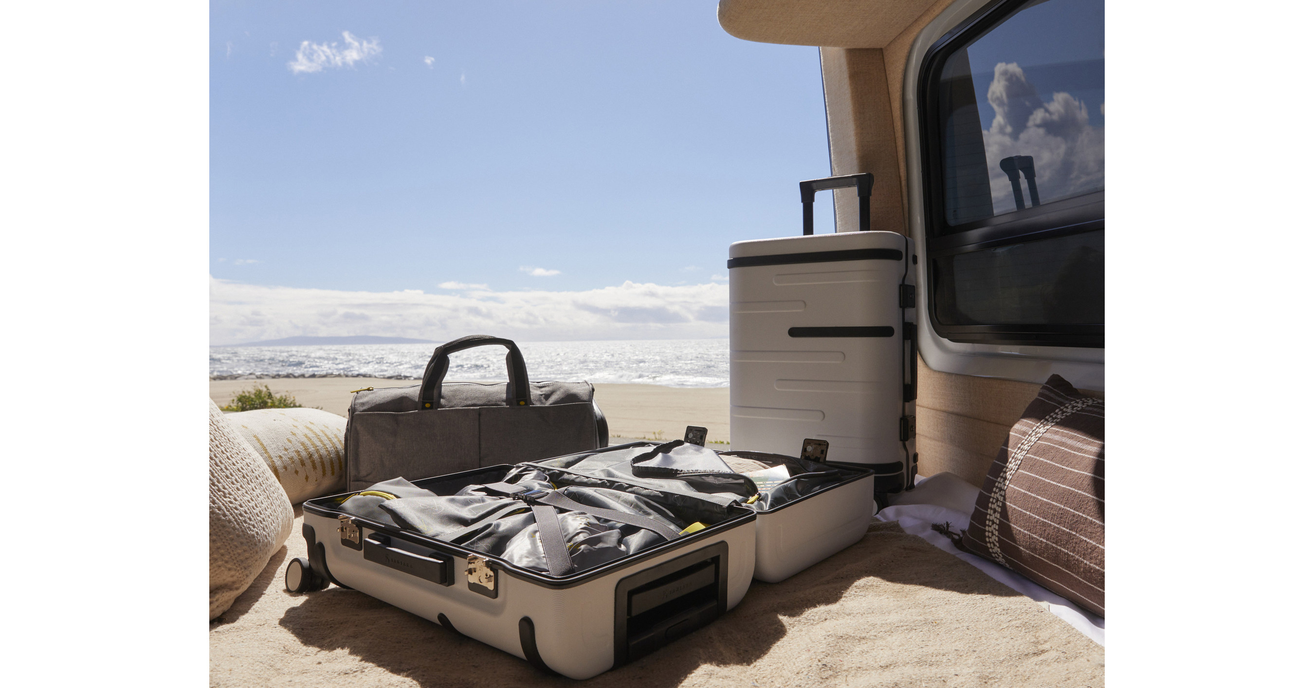 TOMMY BAHAMA AND SAMSARA LUGGAGE ANNOUNCE NEW PARTNERSHIP