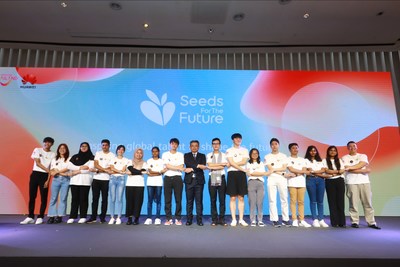 Seeds representatives awarded "Ambassador Certificates" by TAT