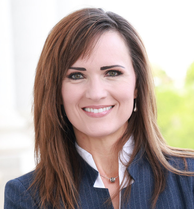Isom Named VP, Chief Strategy & Marketing Officer at Clyde Companies - Vimarsana News