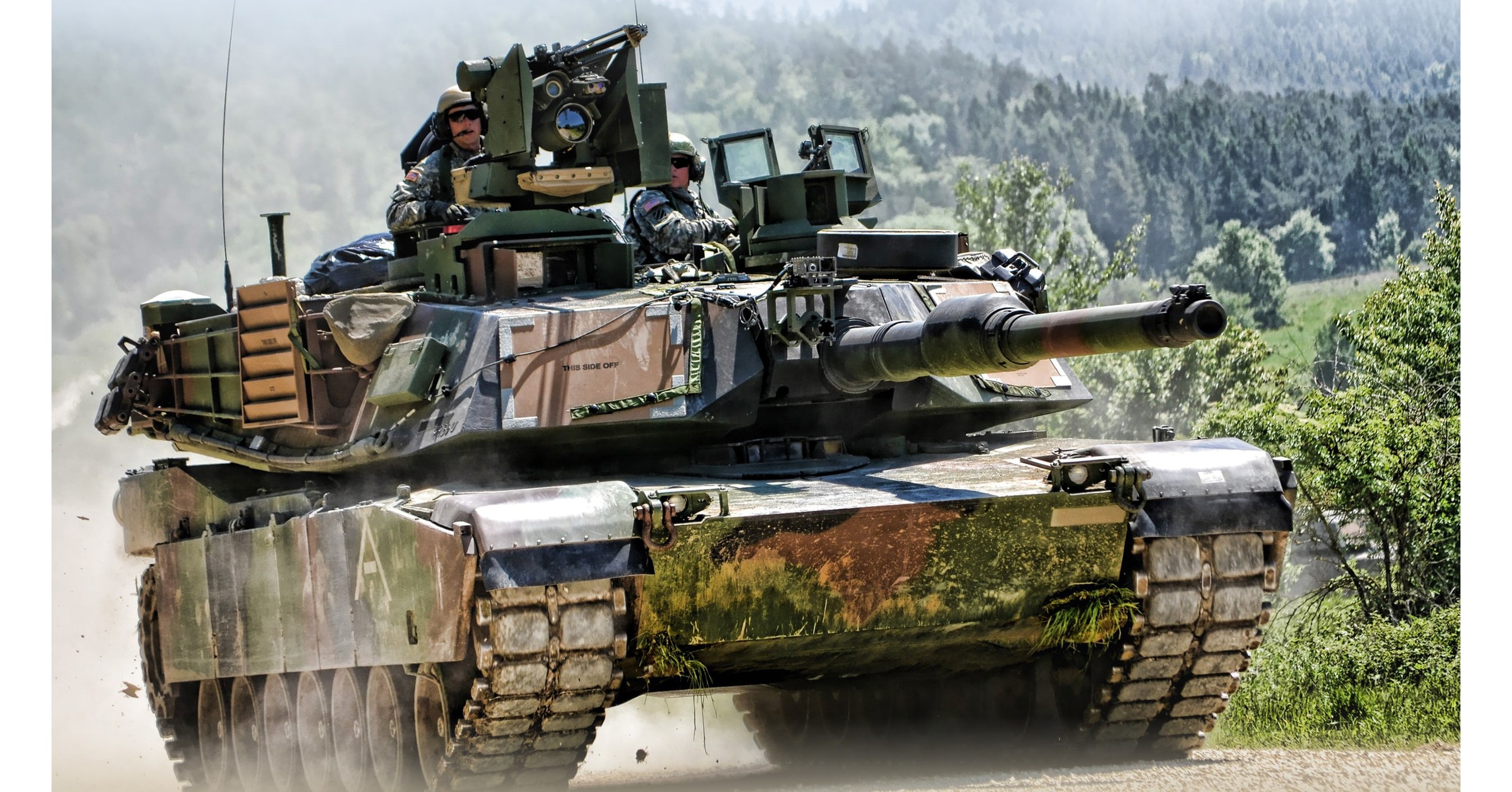 General Dynamics Land Systems dostarcza czołgi Abrams do Polski w ramach zamówienia na sprzedaż zagranicznego sprzętu wojskowego o wartości 1,1 miliarda USD