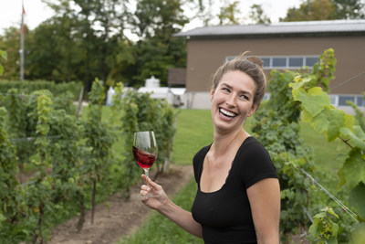 September is Grape & Wine Month. Daily, themed activties range from special dining experiences, wine seminars, hikes through the the Niagara Escarpment and the signature event, the Montebello Park Wine & Culinary Experience held September 16-18 and 23-25 in downtown St. Catharines. (CNW Group/Niagara Grape & Wine Festival)