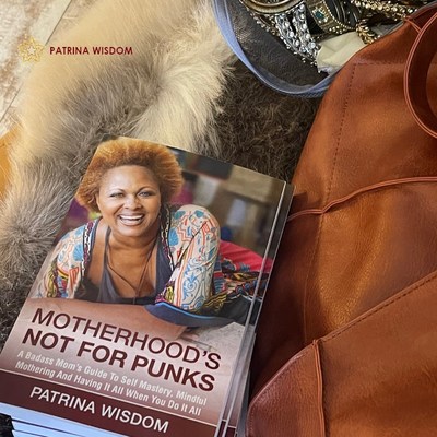 Book/Motherhood's Not For Punks