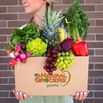 Natural Grocers continues its quest to be a national industry model for organic advocacy with customer education and its support for Beyond Pesticides.