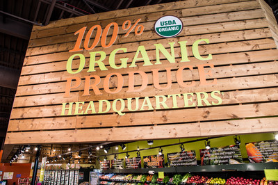 Natural Grocers sells only 100% USDA certified organic produce and has been active since its founding in promoting and protecting the integrity of the organic label. All stores are Certified Organic Food Handlers and are inspected annually by an organic certifying agency to ensure they are only using organic-approved processes and cleaning products.