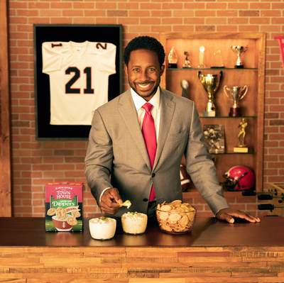 TOWN HOUSE® RECRUITS DESMOND HOWARD TO DEBUT NEW FOOTBALL-SHAPED GAME DAY DIPPERS