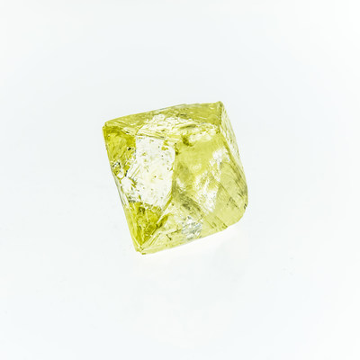 Exceptional Coloured Gem Diamond from Mountain Province Diamond's Gahcho Kué Mine in Canada's Northwest Territories (CNW Group/Mountain Province Diamonds Inc.)