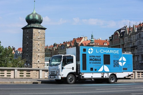 L-Charge Mobile Charging Truck (PRNewsfoto/L-Charge)