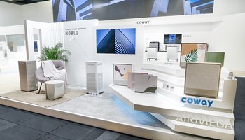 Coway Noble Air Purifier(left) and Airmega 250(right) at IFA 2022