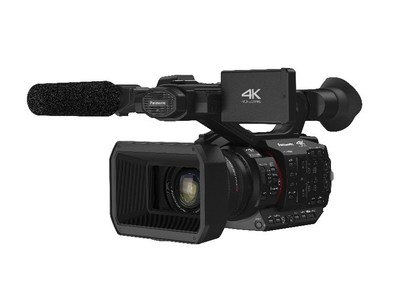 Panasonic Introduces a Professional 4K 60p Camcorder Equipped 