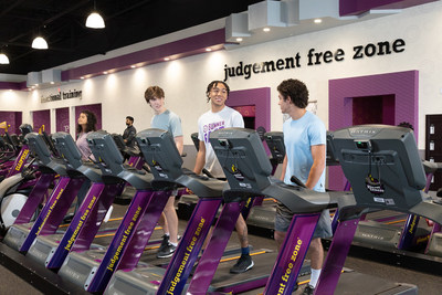 Planet Fitness announced that more than 3.5 million high schoolers signed up for its High School Summer Pass program, logging 17 million workouts over the course of three-and-a-half months. For more information, or to join, visit PlanetFitness.com.