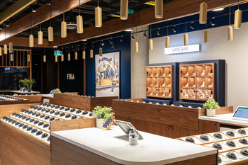 The store has been thoughtfully designed to create an inviting and intuitive shopping experience. (CNW Group/FIKA)