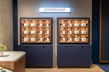 The Express Bar – a FIKA first – provides customers with the ability to shop quickly from a curated selection of top-selling items. (CNW Group/FIKA)