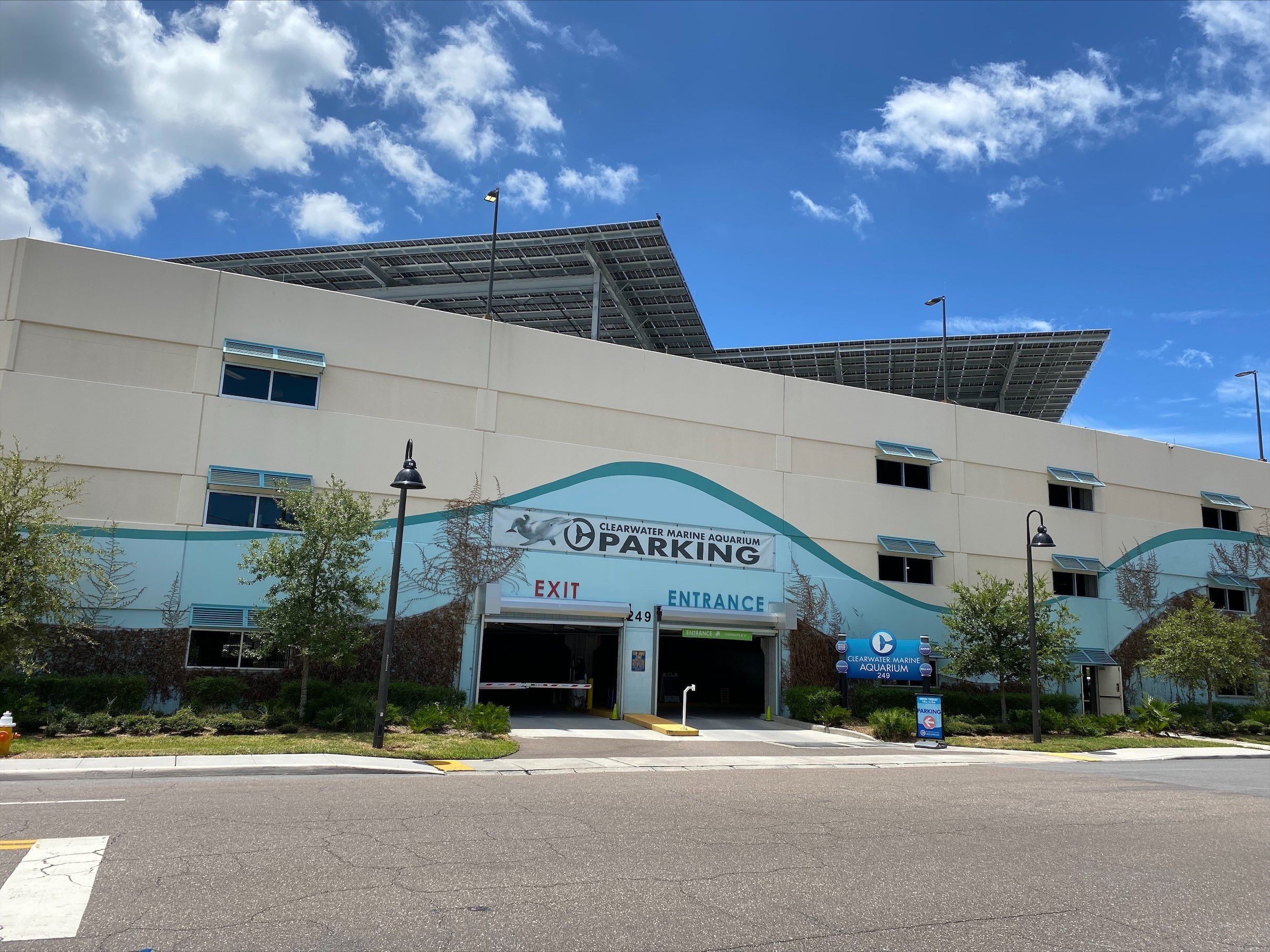 Clearwater Marine Aquarium, Duke Energy bring clean energy to Pinellas County with new solar canopy