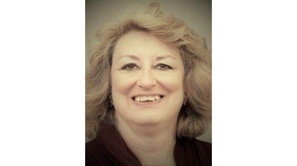 Ruth O. Edwards is recognized by Continental Who's Who - Vimarsana News