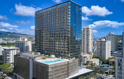 Lilia in Waikiki