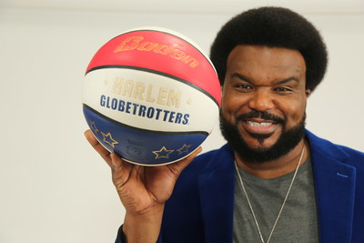 Craig Robinson hosts 