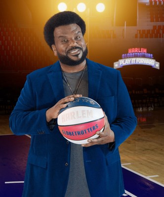 Craig Robinson hosts 