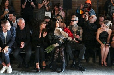 KOURTNEY KARDASHIAN BARKER COLLABORATES WITH BOOHOO TO DISCOVER MORE ABOUT SUSTAINABILITY & STYLE DURING NEW YORK FASHION WEEK FW22 SHOW