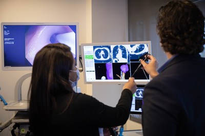 Clinicians use the Veran SPiN Thoracic Navigation System to assist with locating nodules as part of the Advanced Diagnostic Bronchoscopy for Peripheral Nodules August course at the CHEST Simulation Center.