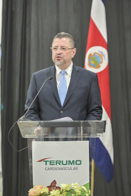 The President of the Republic of Costa Rica, Rodrigo Chaves, attended the opening ceremony of Terumo Cardiovascular’s Perfusion Circuit Technology and Manufacturing Center in La Lima, Cartago, Costa Rica.